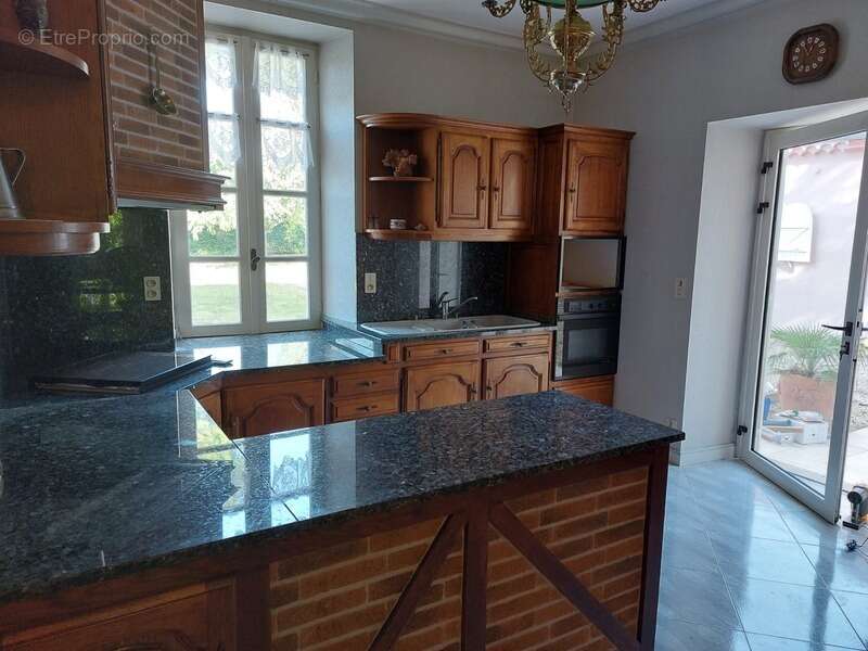 Maison à POULAN-POUZOLS