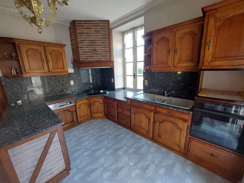 Maison à POULAN-POUZOLS