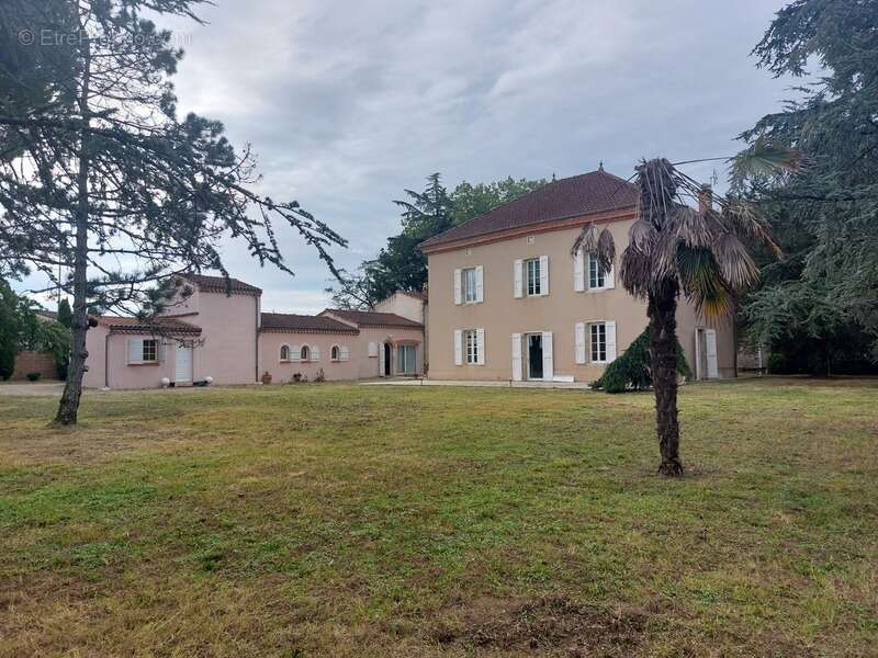 Maison à POULAN-POUZOLS