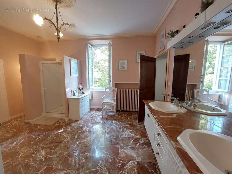 Maison à POULAN-POUZOLS