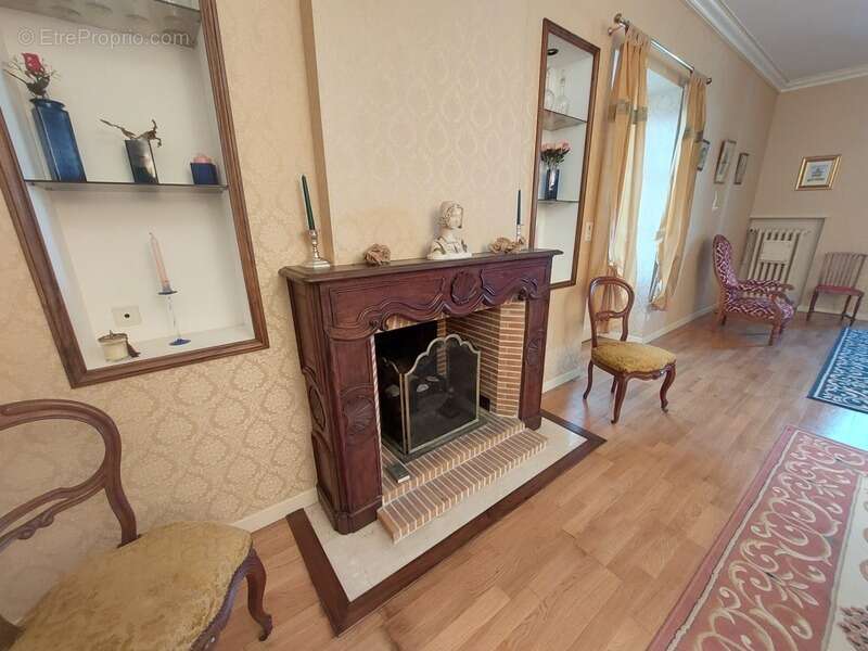 Maison à POULAN-POUZOLS