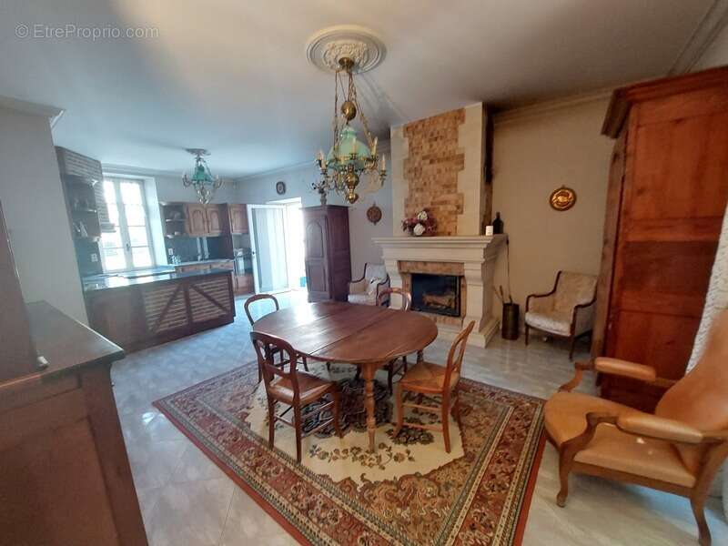 Maison à POULAN-POUZOLS