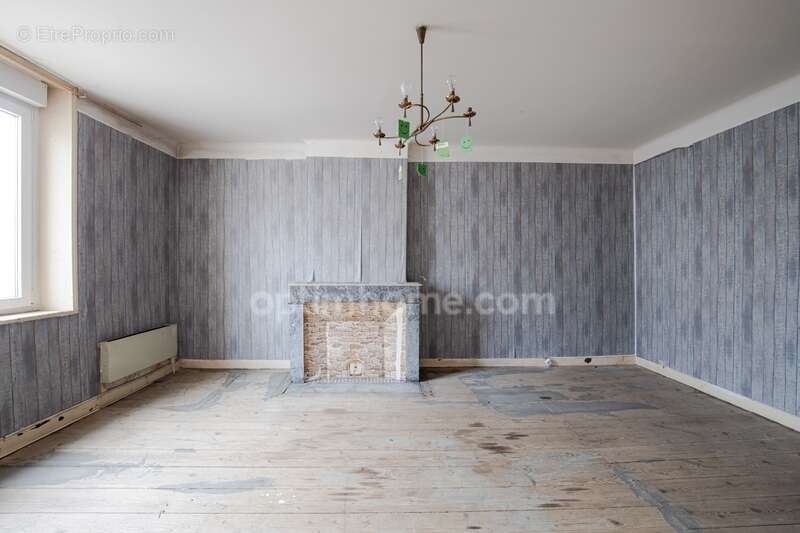 Maison à SAINT-NICOLAS-DE-PORT