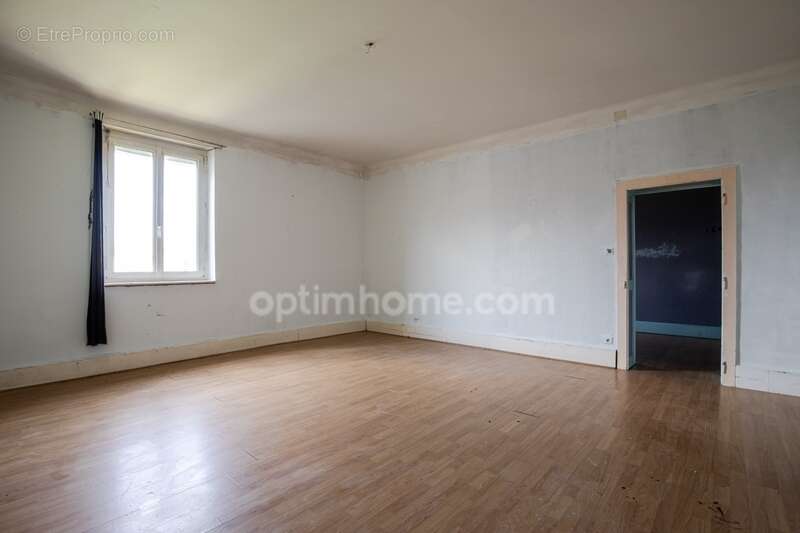 Maison à SAINT-NICOLAS-DE-PORT