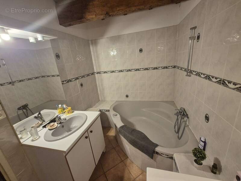 Appartement à MARAUSSAN