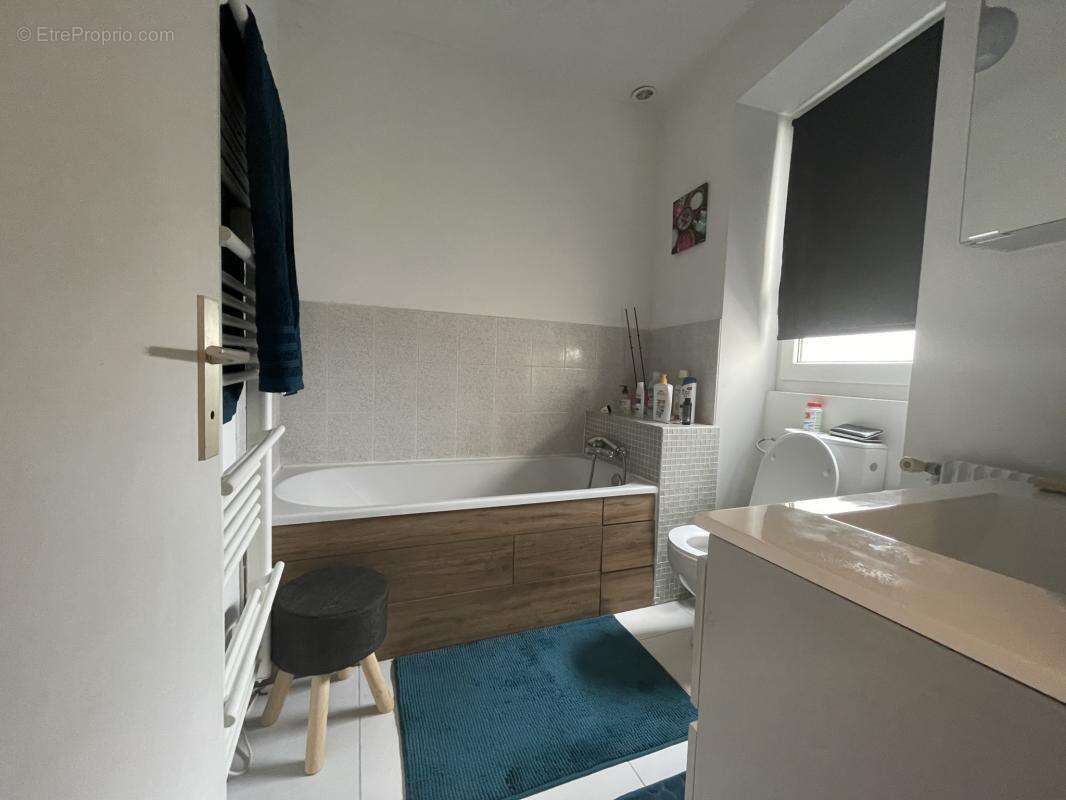 Maison à CHATELLERAULT