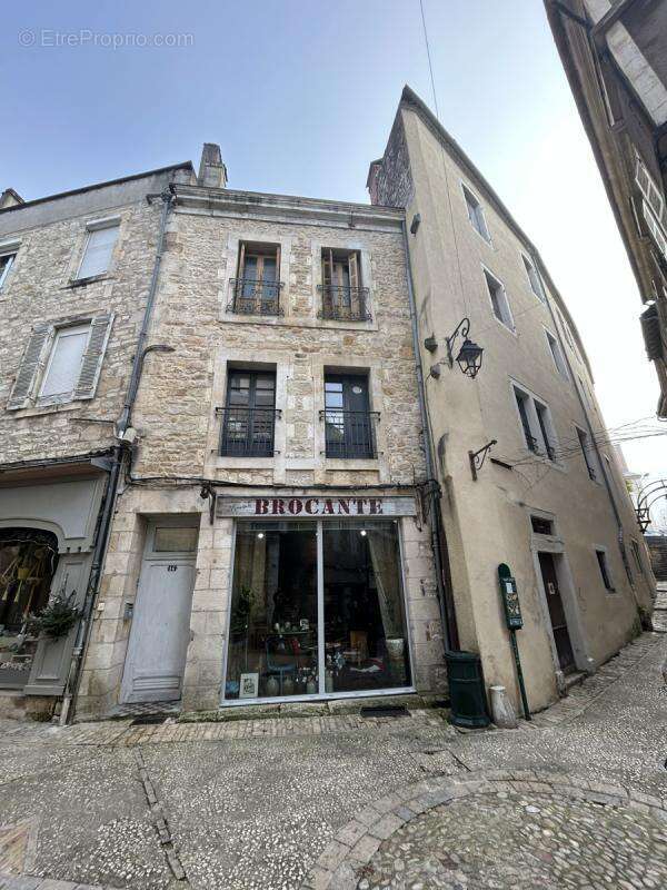 Commerce à SOUILLAC