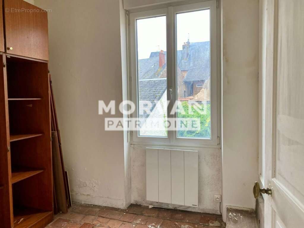 Maison à SAINT-SAULGE