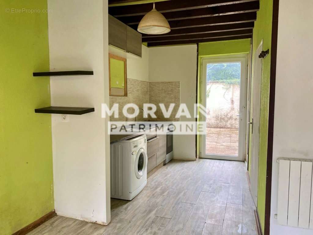 Maison à SAINT-SAULGE