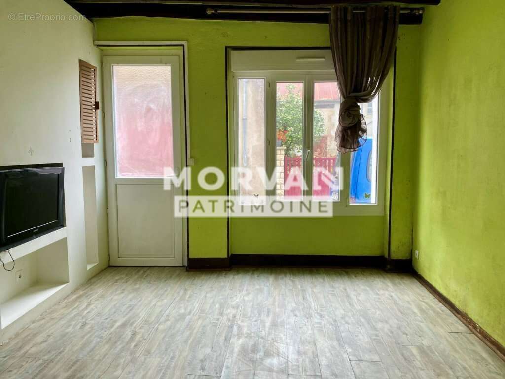 Maison à SAINT-SAULGE