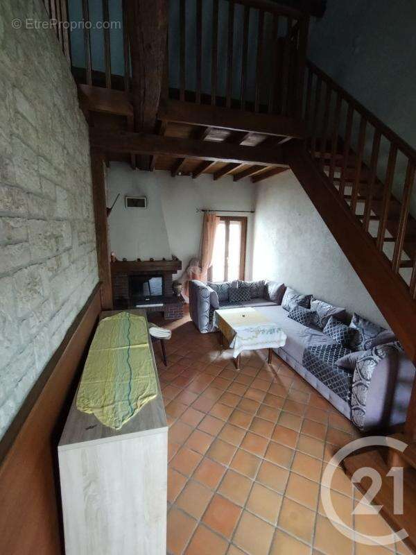 Maison à MONTATAIRE