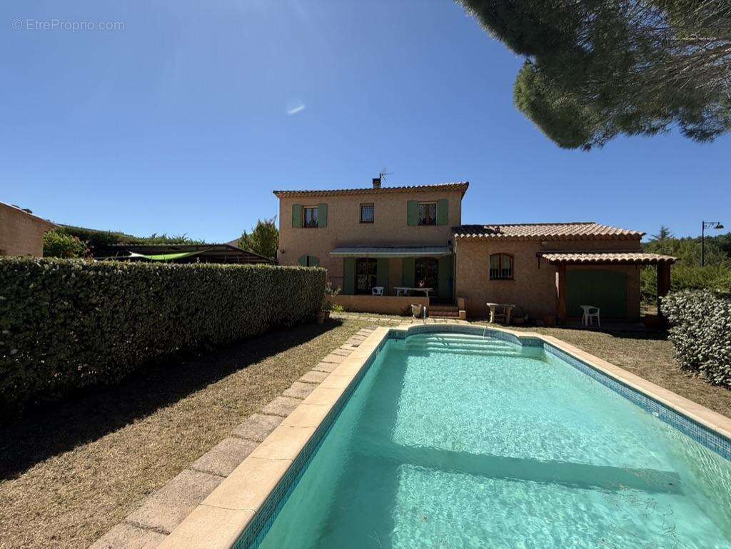 Maison à SAINT-PANTALEON