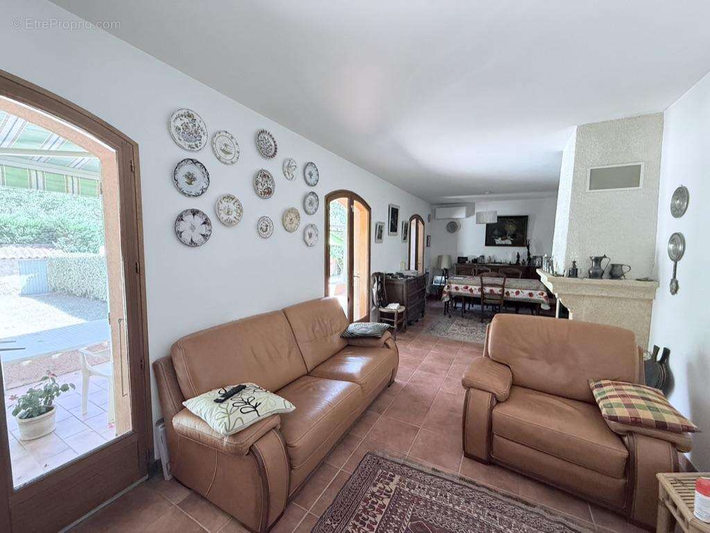 Maison à SAINT-PANTALEON