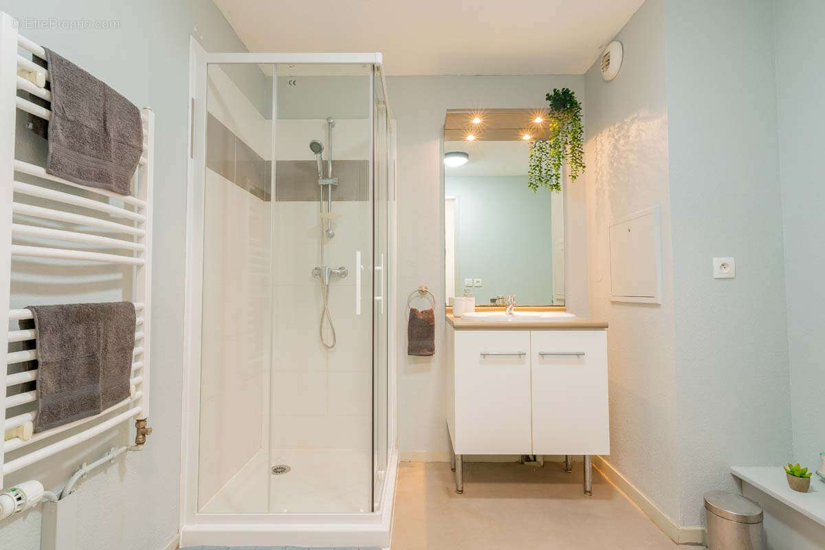 Appartement à BEGLES