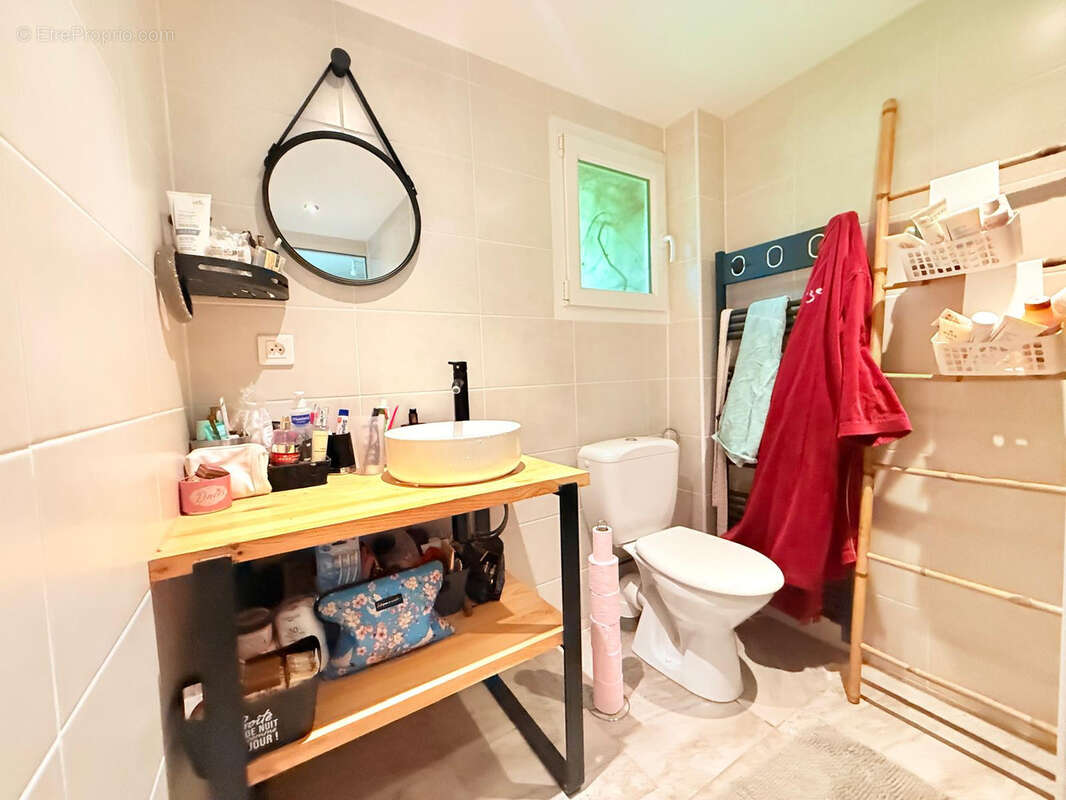 Maison à SAINTE-COLOMBE-EN-BRUILHOIS