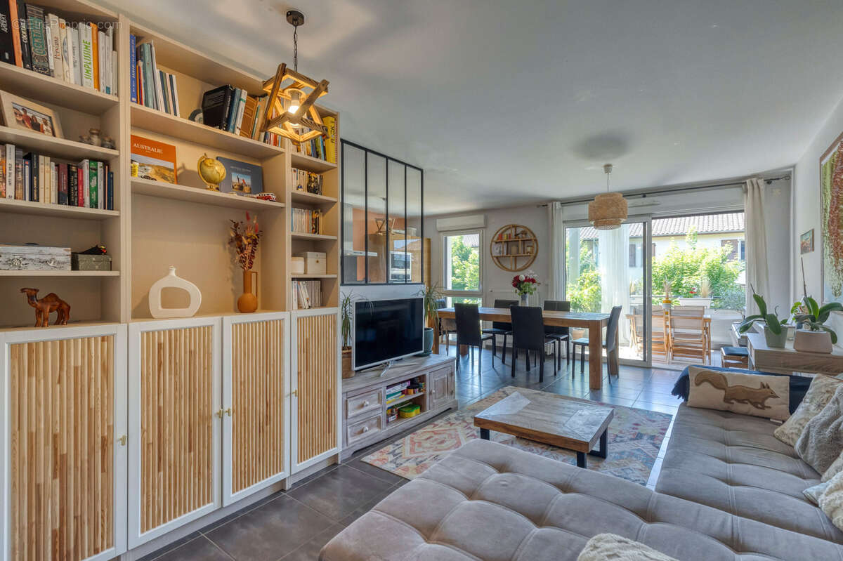 Appartement à TENCIN