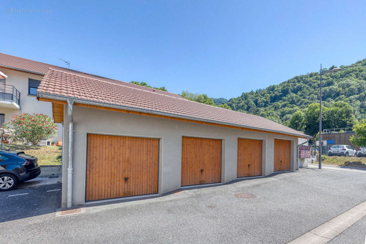 Appartement à TENCIN