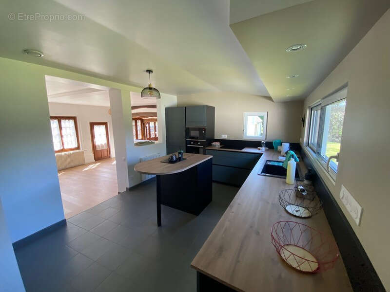 Maison à SAINT-MARTIN-DE-BOSCHERVILLE