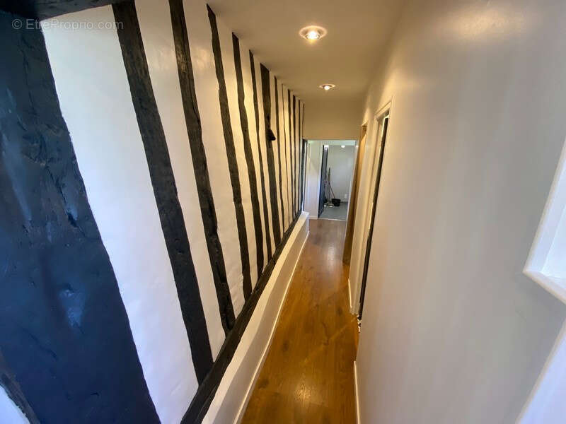 Maison à SAINT-MARTIN-DE-BOSCHERVILLE