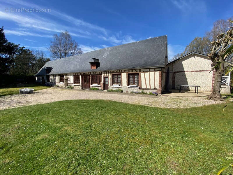 Maison à SAINT-MARTIN-DE-BOSCHERVILLE