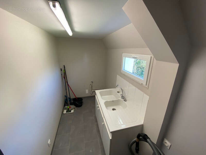 Maison à SAINT-MARTIN-DE-BOSCHERVILLE