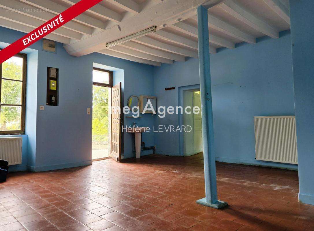 Maison à SAINT-PIERRE-SUR-ORTHE