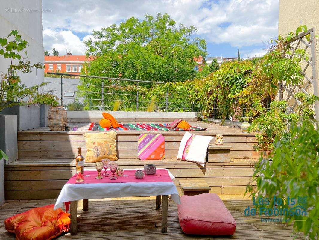 Maison à LE PLESSIS-ROBINSON