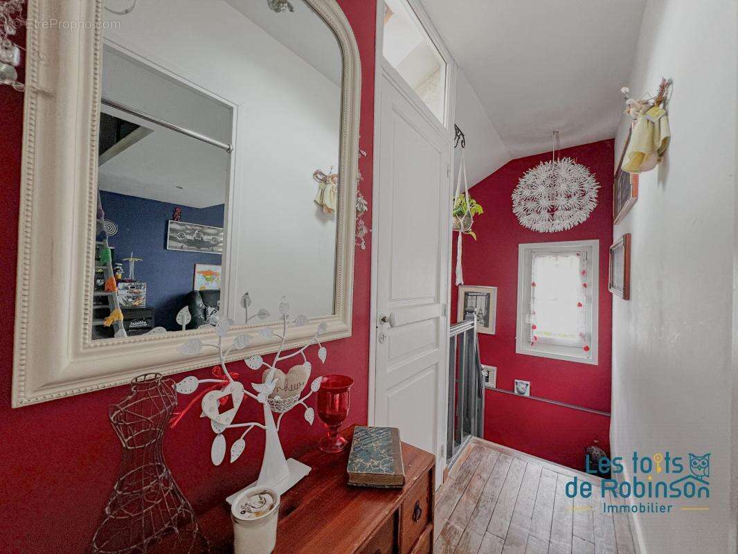 Maison à LE PLESSIS-ROBINSON