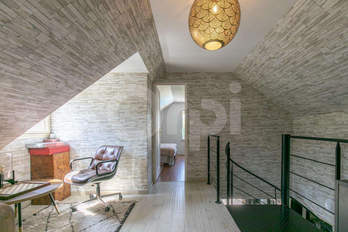 Maison à MAROLLES-EN-BRIE