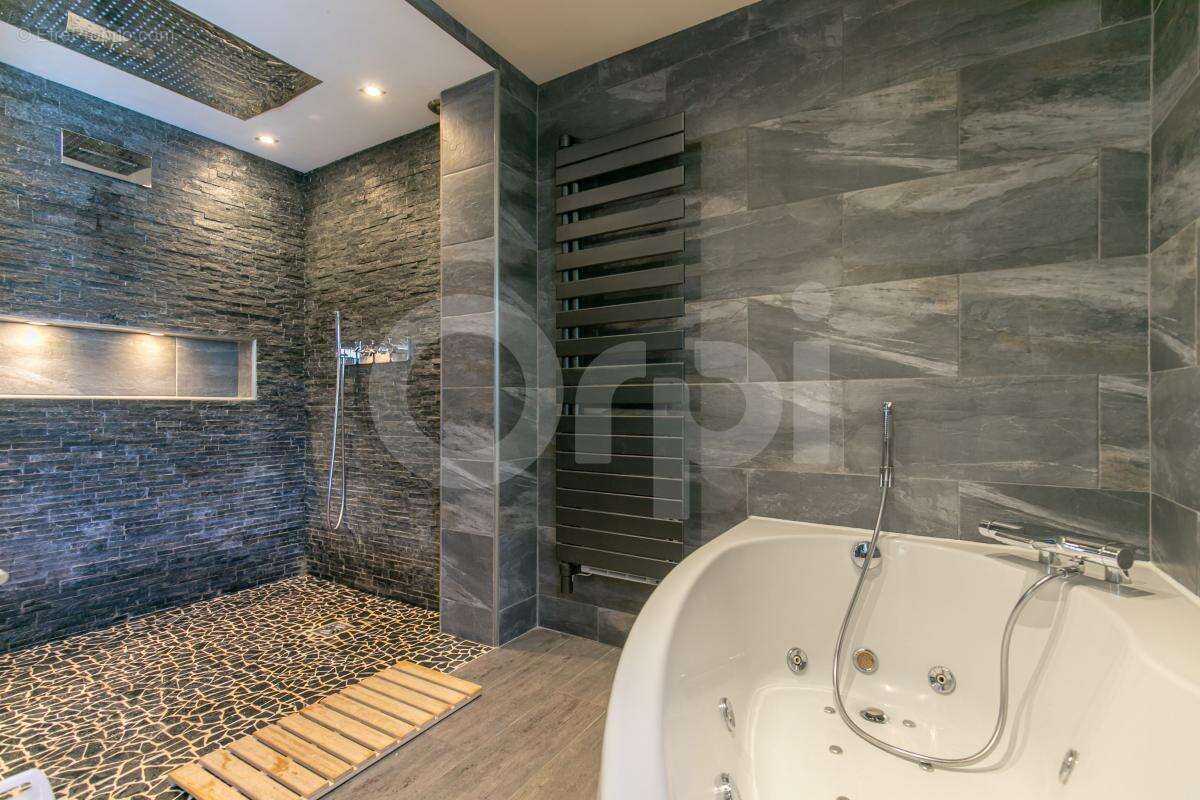 Maison à MAROLLES-EN-BRIE