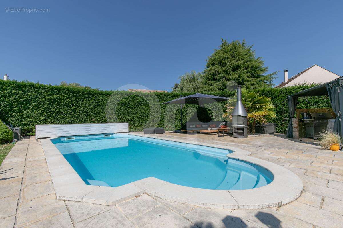 Maison à MAROLLES-EN-BRIE