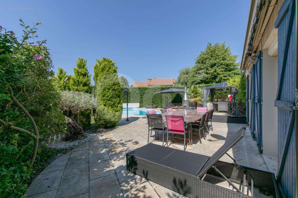 Maison à MAROLLES-EN-BRIE