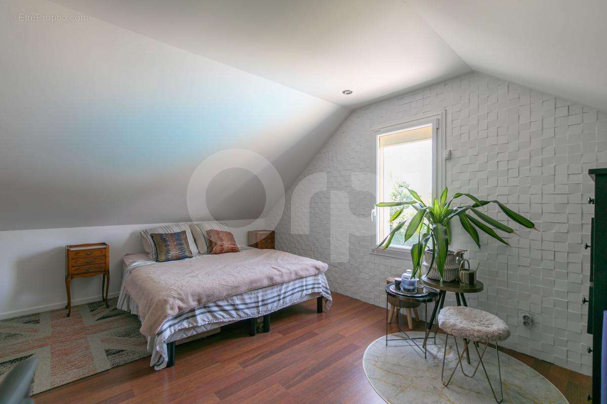 Maison à MAROLLES-EN-BRIE