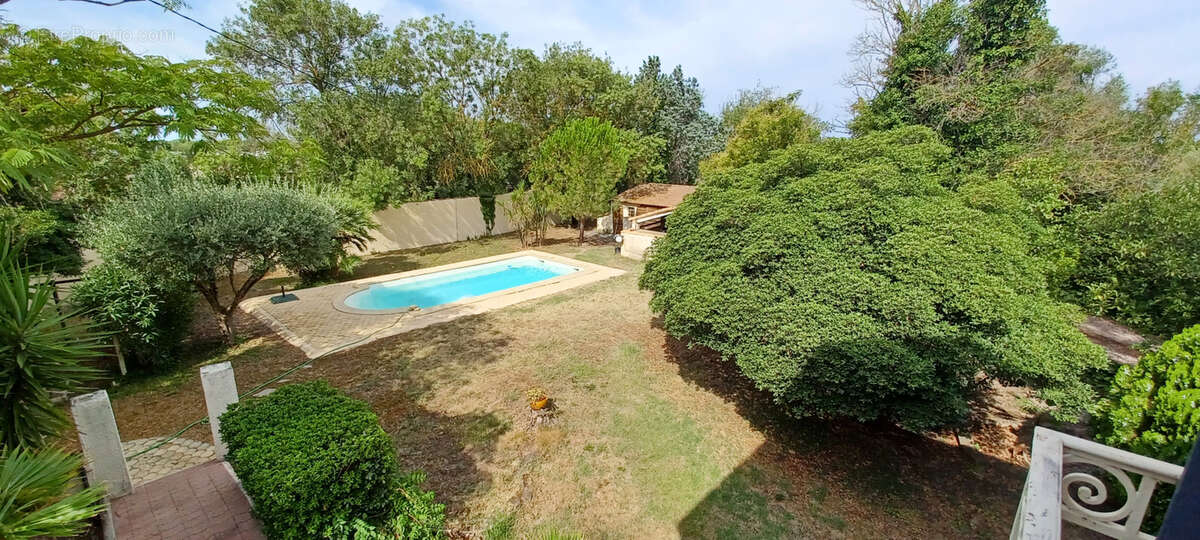 Maison à SAINT-GILLES