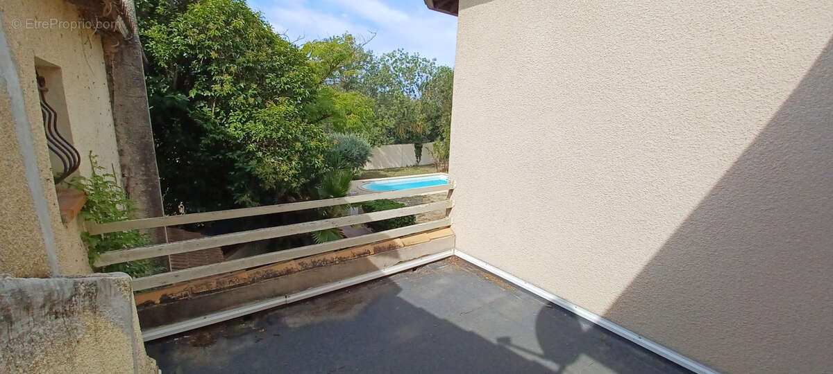 Maison à SAINT-GILLES