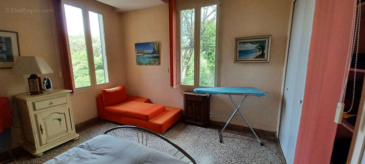 Maison à SAINT-GILLES