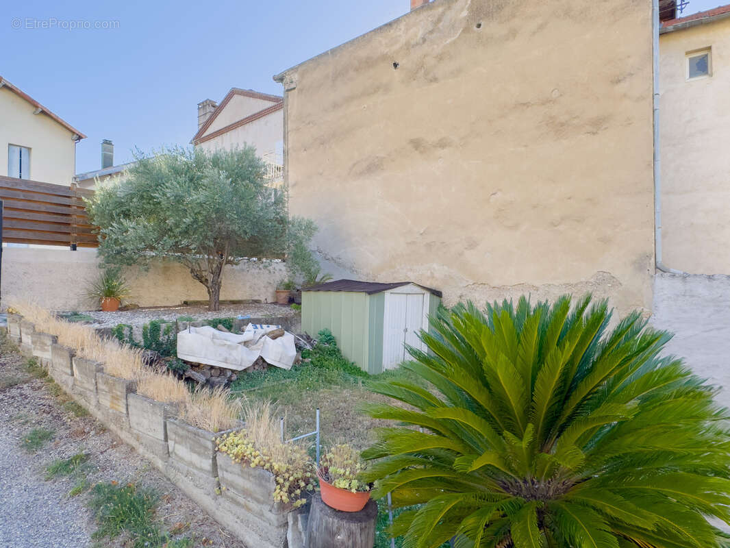 Maison à LIVRON-SUR-DROME