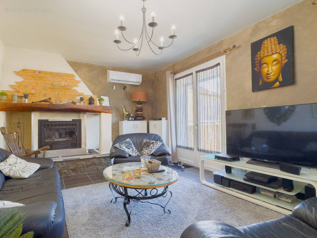 Maison à LIVRON-SUR-DROME