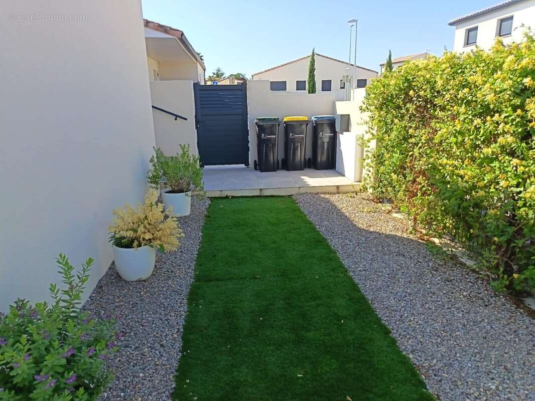 Maison à COLOMBIERS