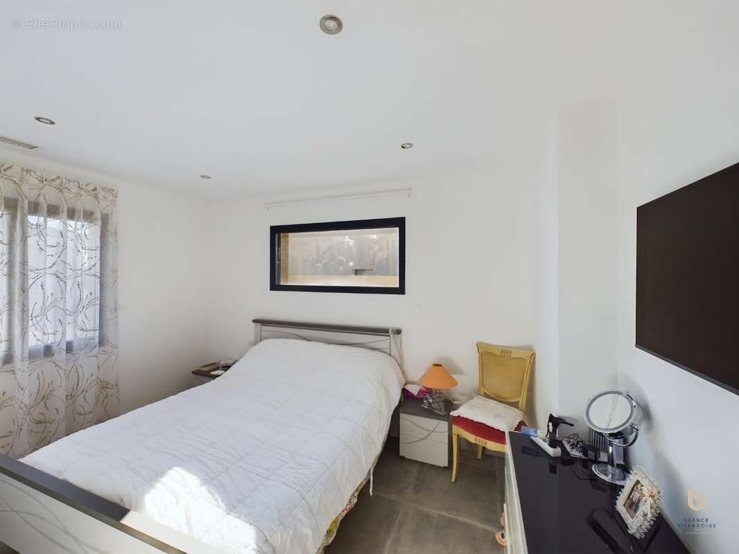 Maison à COLOMBIERS