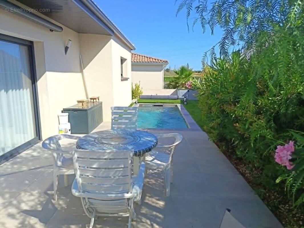 Maison à COLOMBIERS