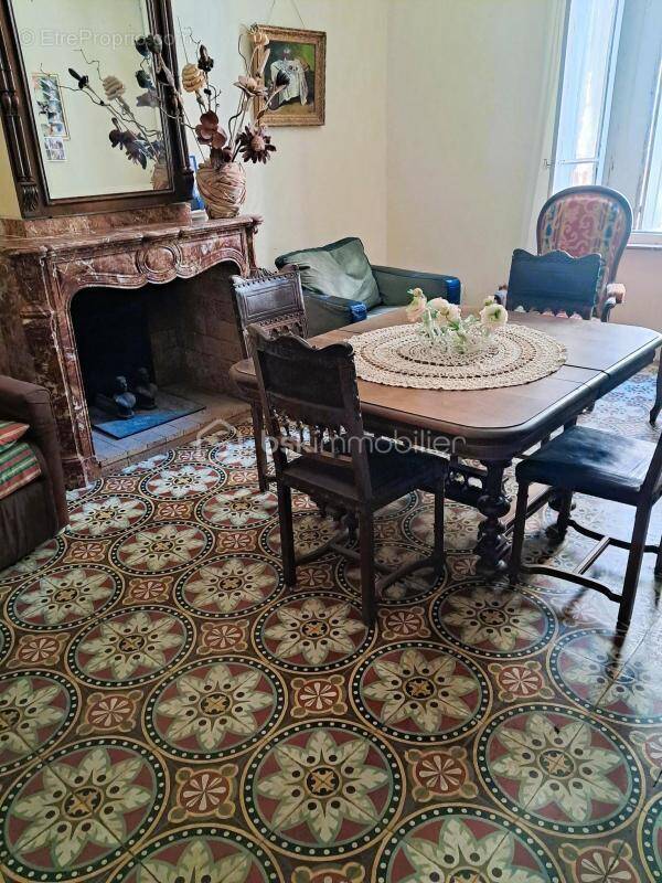 Maison à SAINT-ANDRE-DE-ROQUELONGUE