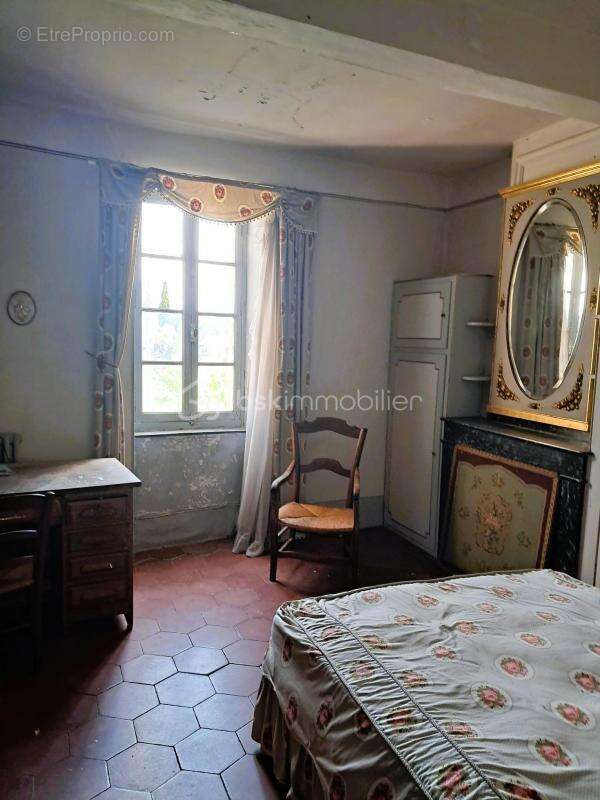 Maison à SAINT-ANDRE-DE-ROQUELONGUE