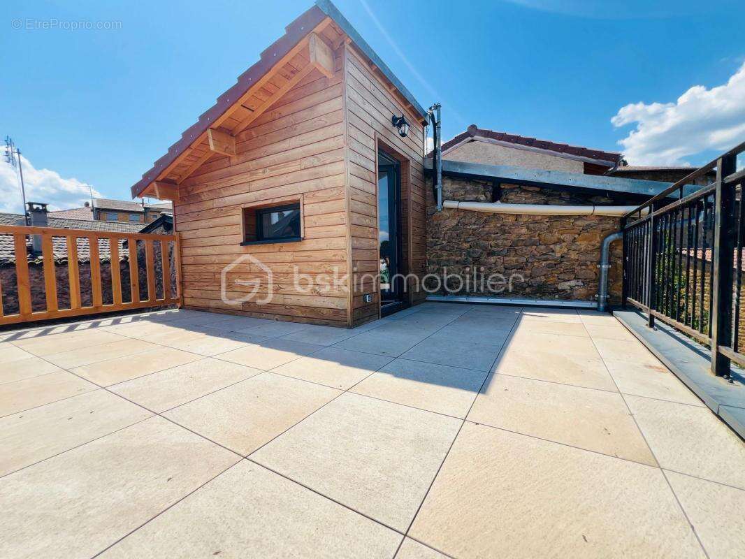 Maison à LE BOIS-D&#039;OINGT