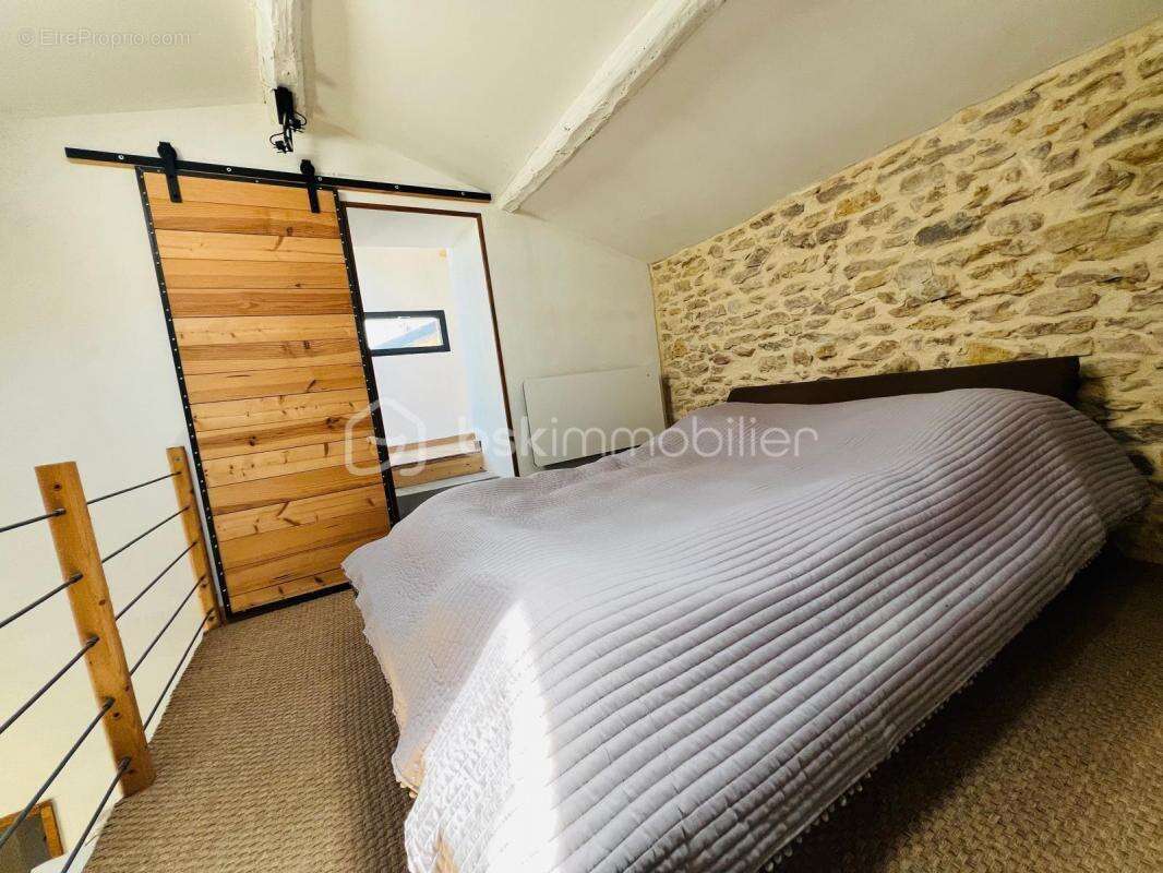 Maison à LE BOIS-D&#039;OINGT