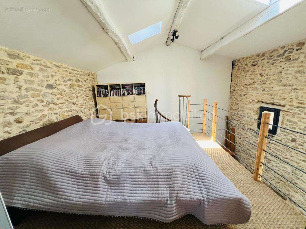 Maison à LE BOIS-D&#039;OINGT