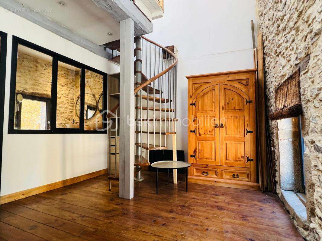 Maison à LE BOIS-D&#039;OINGT