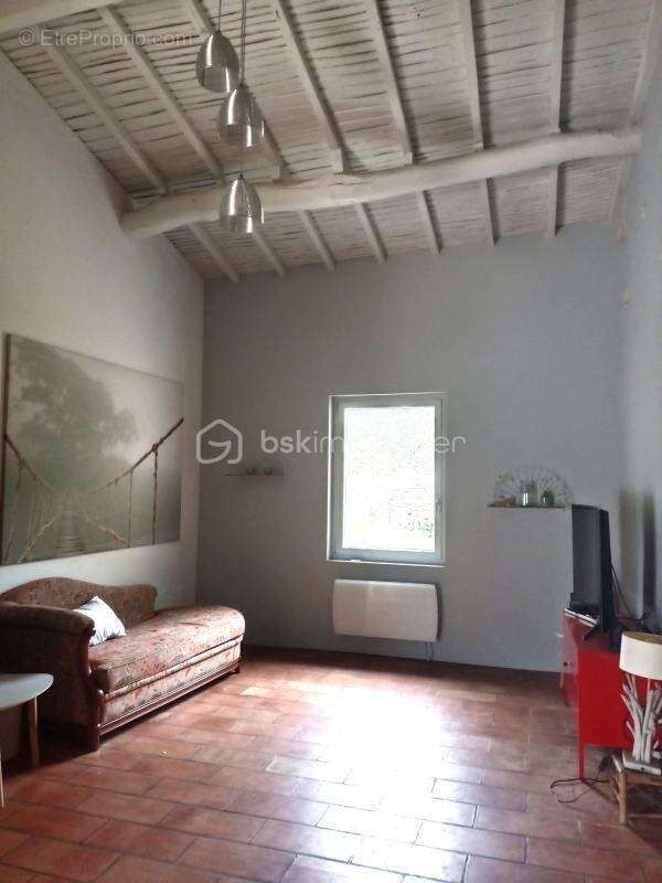 Maison à FRONTENAY-ROHAN-ROHAN