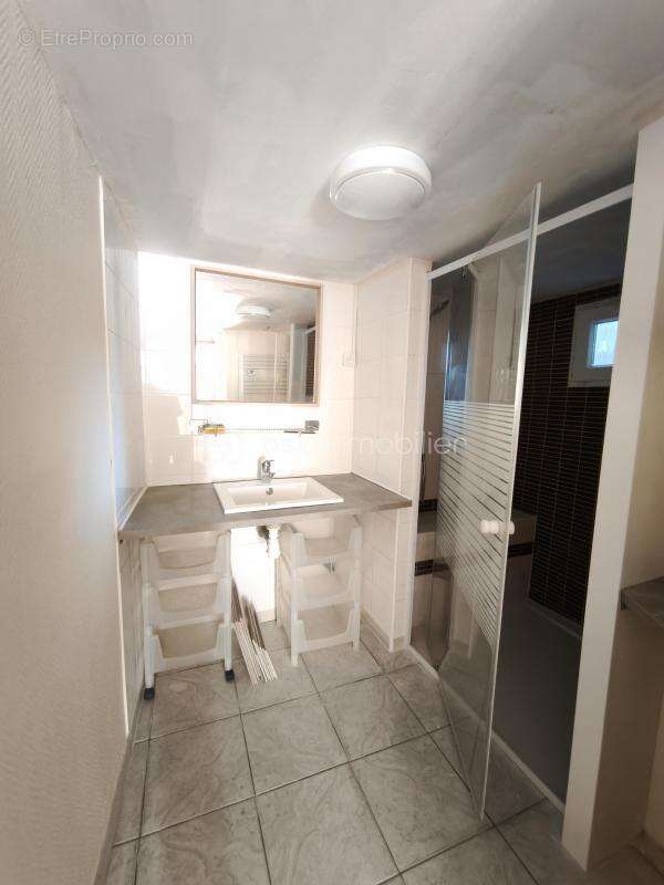 Appartement à VAILLY-SUR-SAULDRE