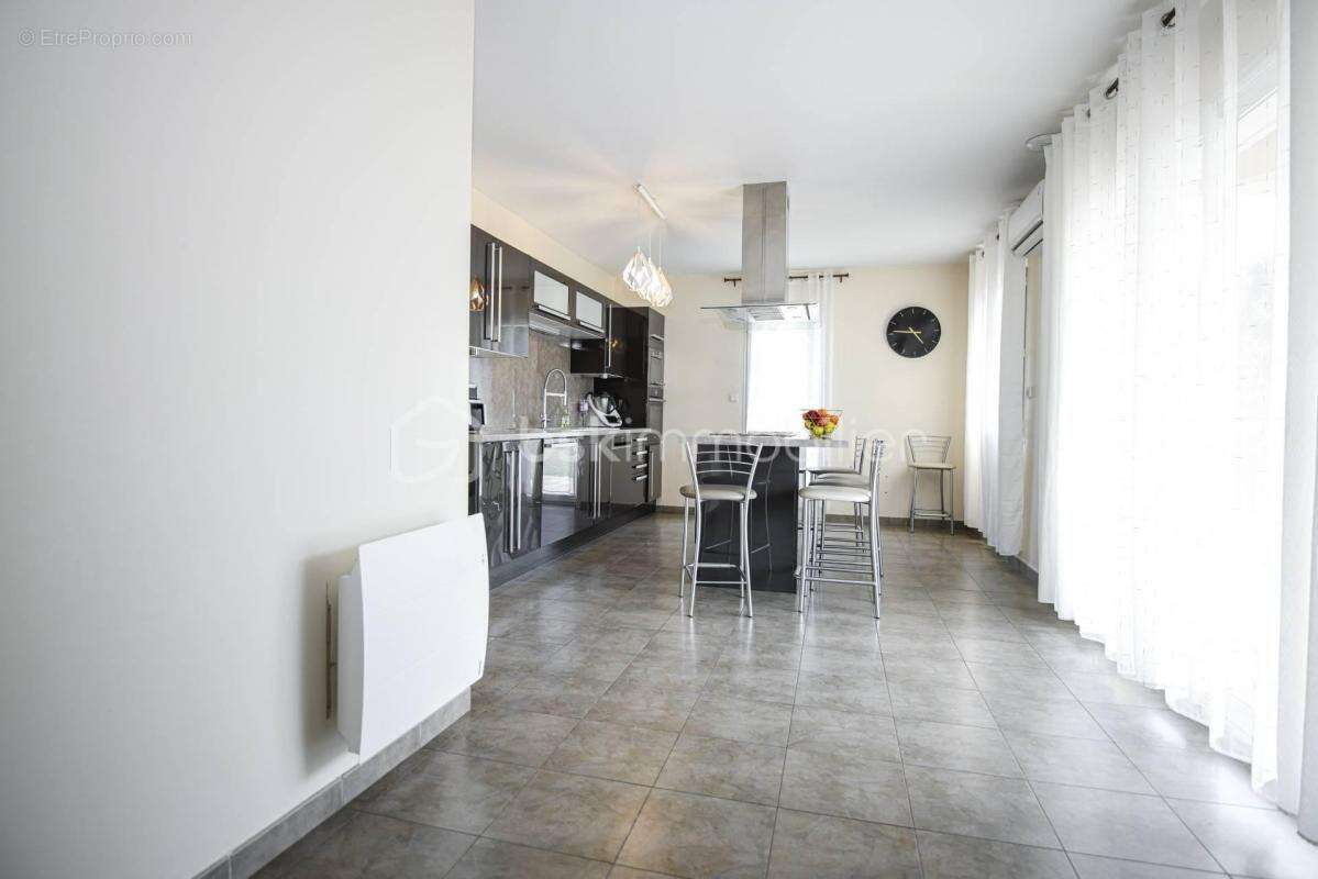 Maison à VILLEFONTAINE